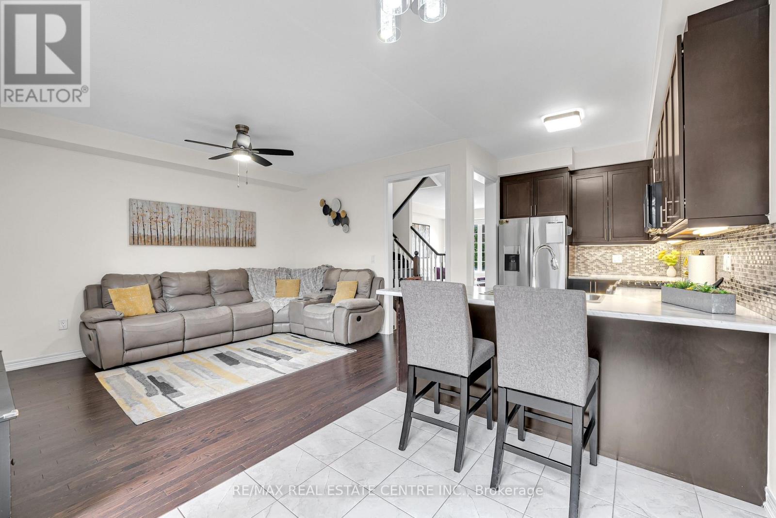 76 Saint Dennis Road, Brampton, Ontario L6R 3Z2 - Photo 10 - W13468448