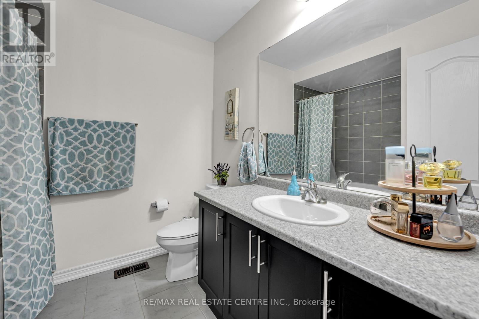 76 Saint Dennis Road, Brampton, Ontario L6R 3Z2 - Photo 28 - W13468448