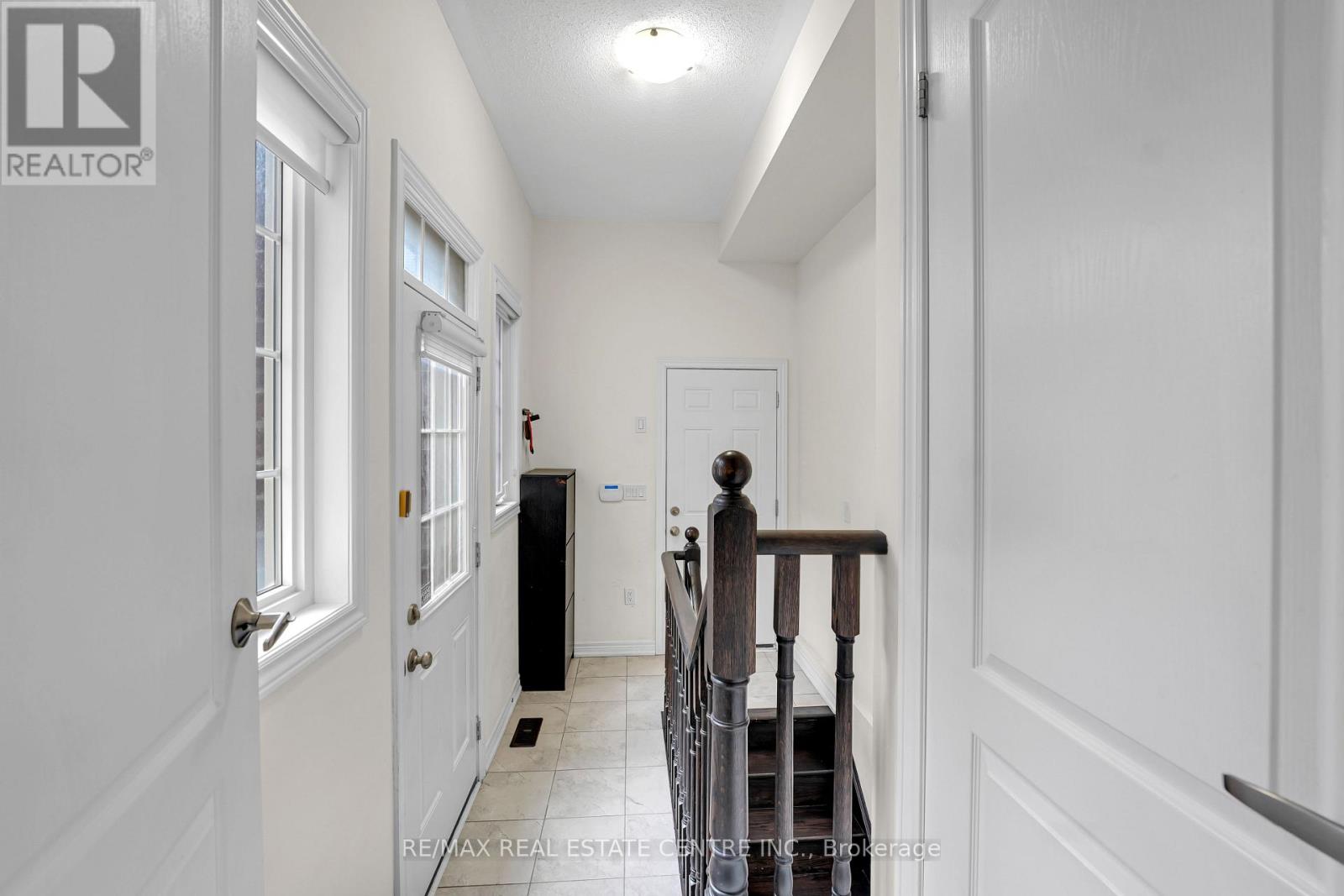 76 Saint Dennis Road, Brampton, Ontario L6R 3Z2 - Photo 30 - W13468448