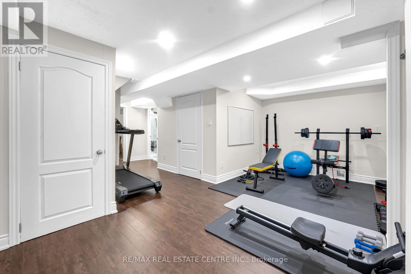 76 Saint Dennis Road, Brampton, Ontario L6R 3Z2 - Photo 34 - W13468448
