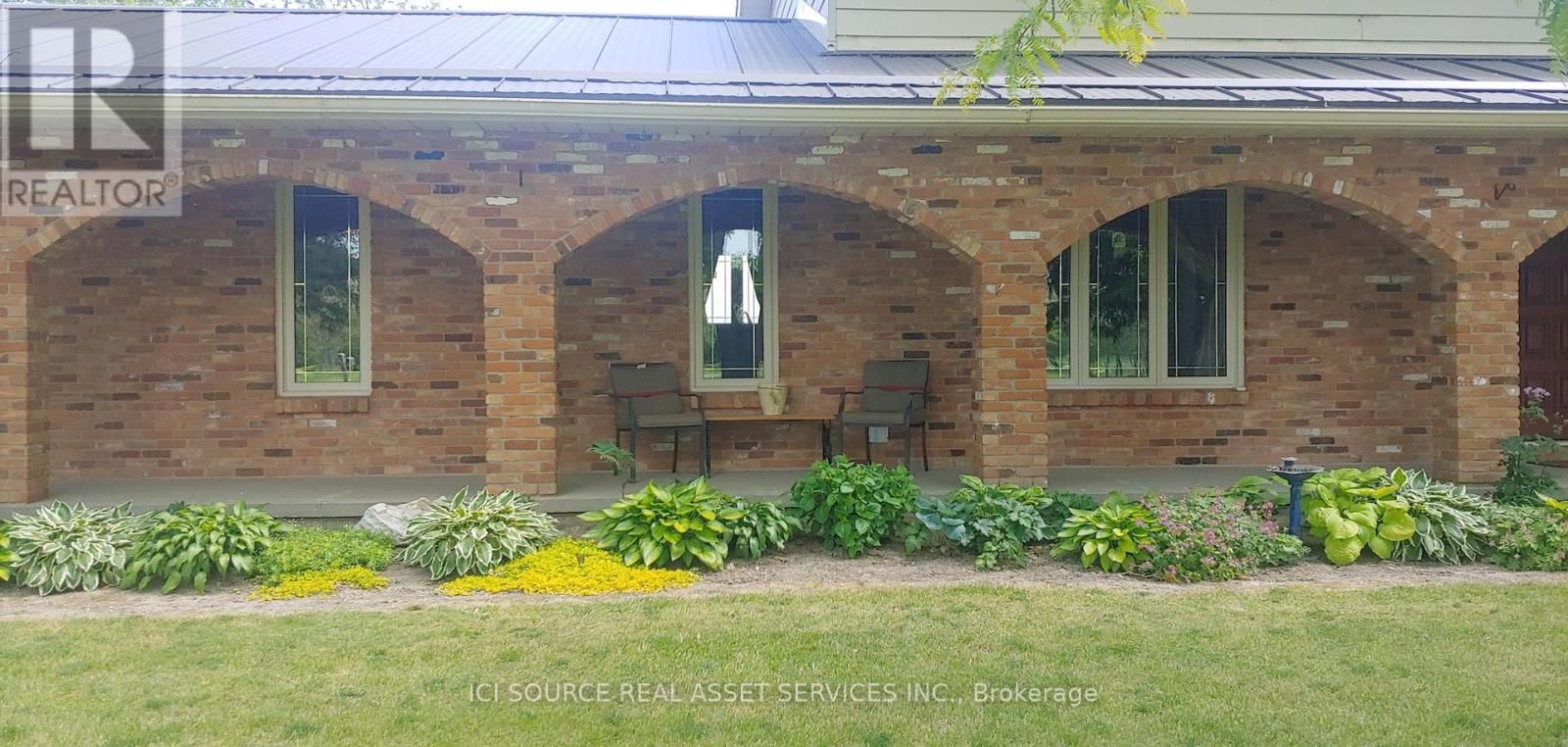 6774 Riverview Line, Chatham-Kent, Ontario  N7M 5T1 - Photo 2 - X13468398