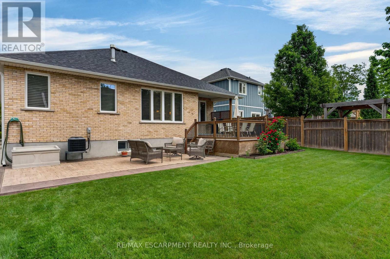 17 Diana Drive, Niagara-On-The-Lake, Ontario L0S 1T0 - Photo 32 - X13468482