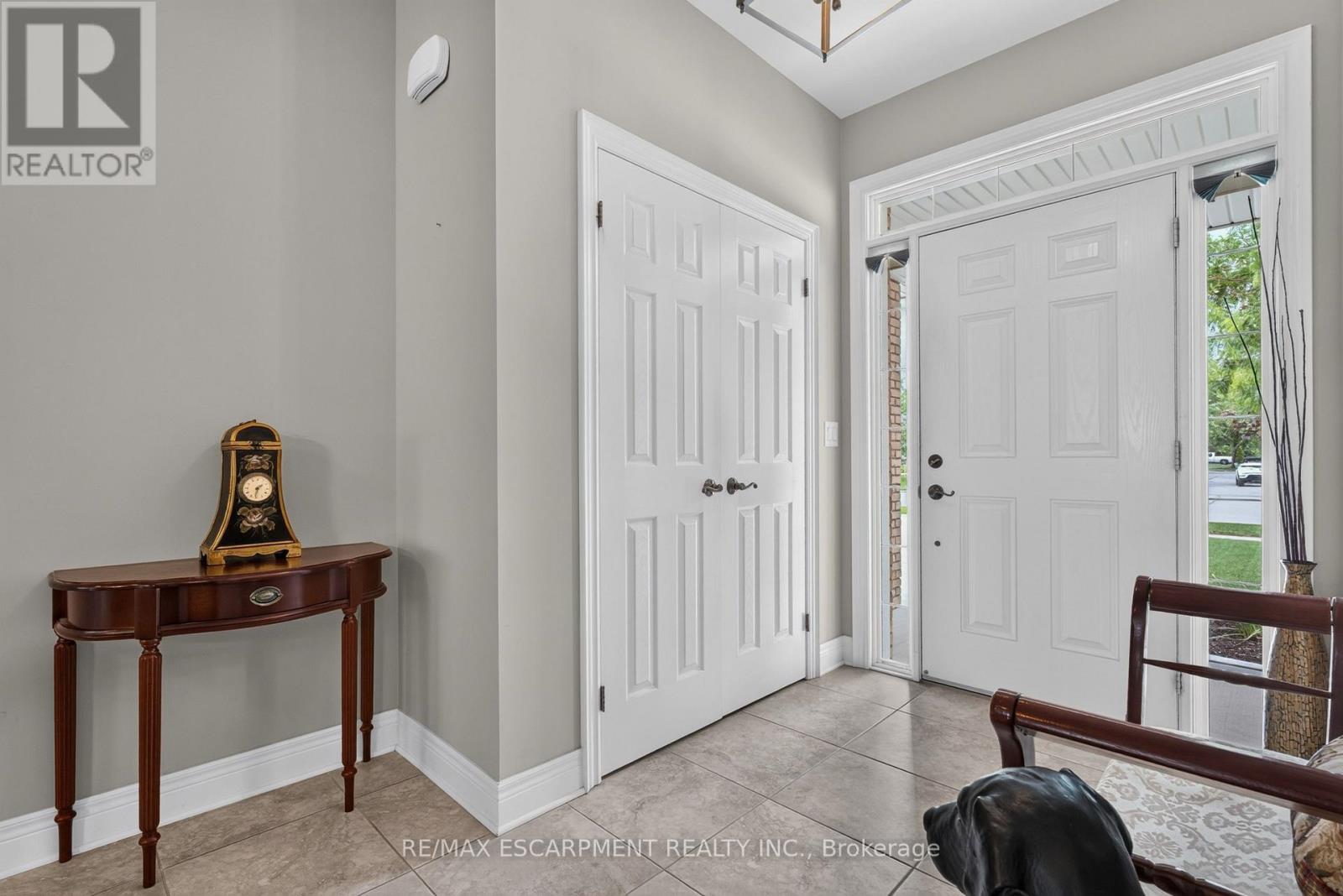 17 Diana Drive, Niagara-On-The-Lake, Ontario L0S 1T0 - Photo 5 - X13468482