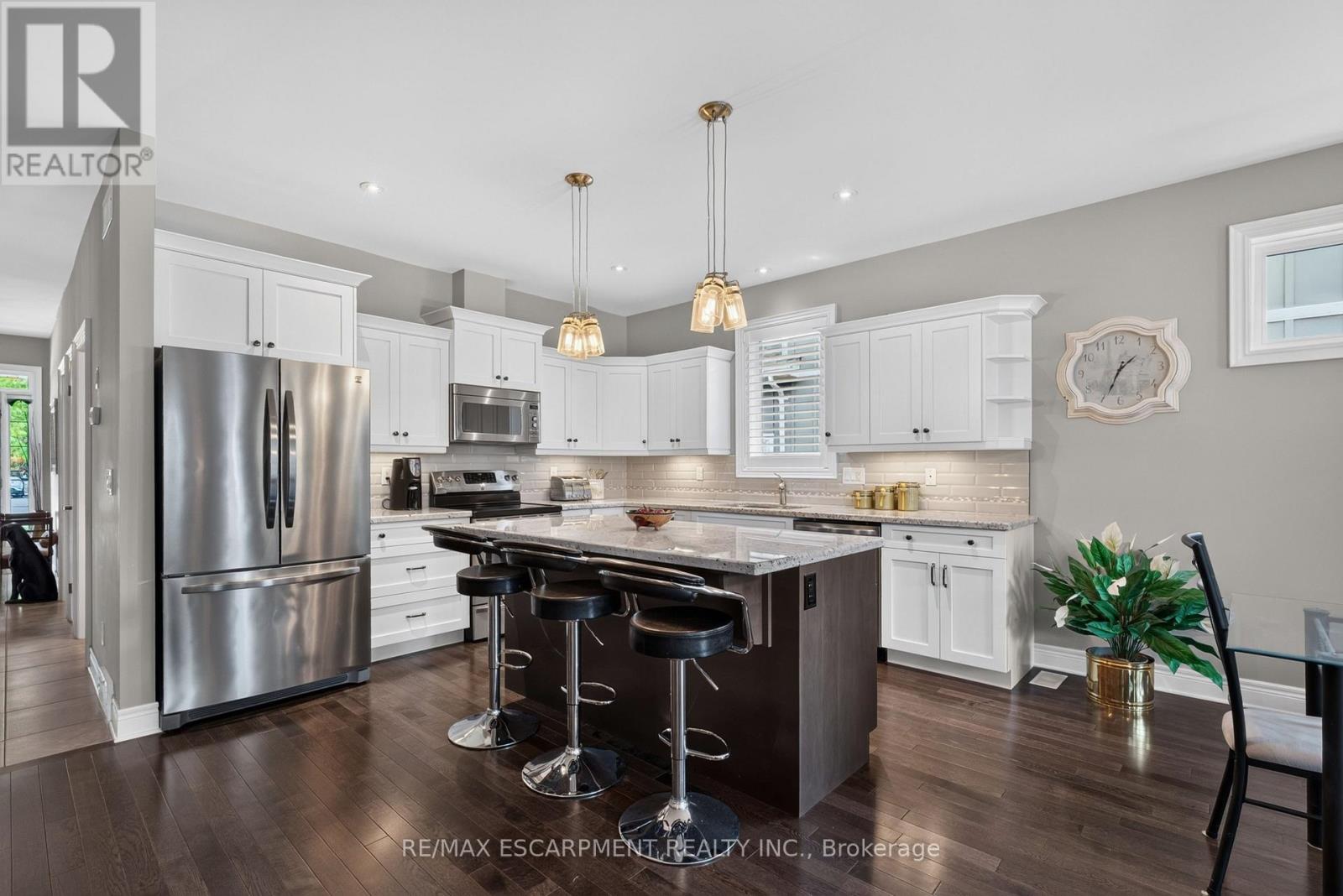 17 Diana Drive, Niagara-On-The-Lake, Ontario L0S 1T0 - Photo 6 - X13468482