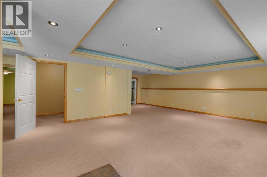 10272 Tuscany Hills Way, Calgary, Alberta  T3L 2G5 - Photo 31 - A2322560