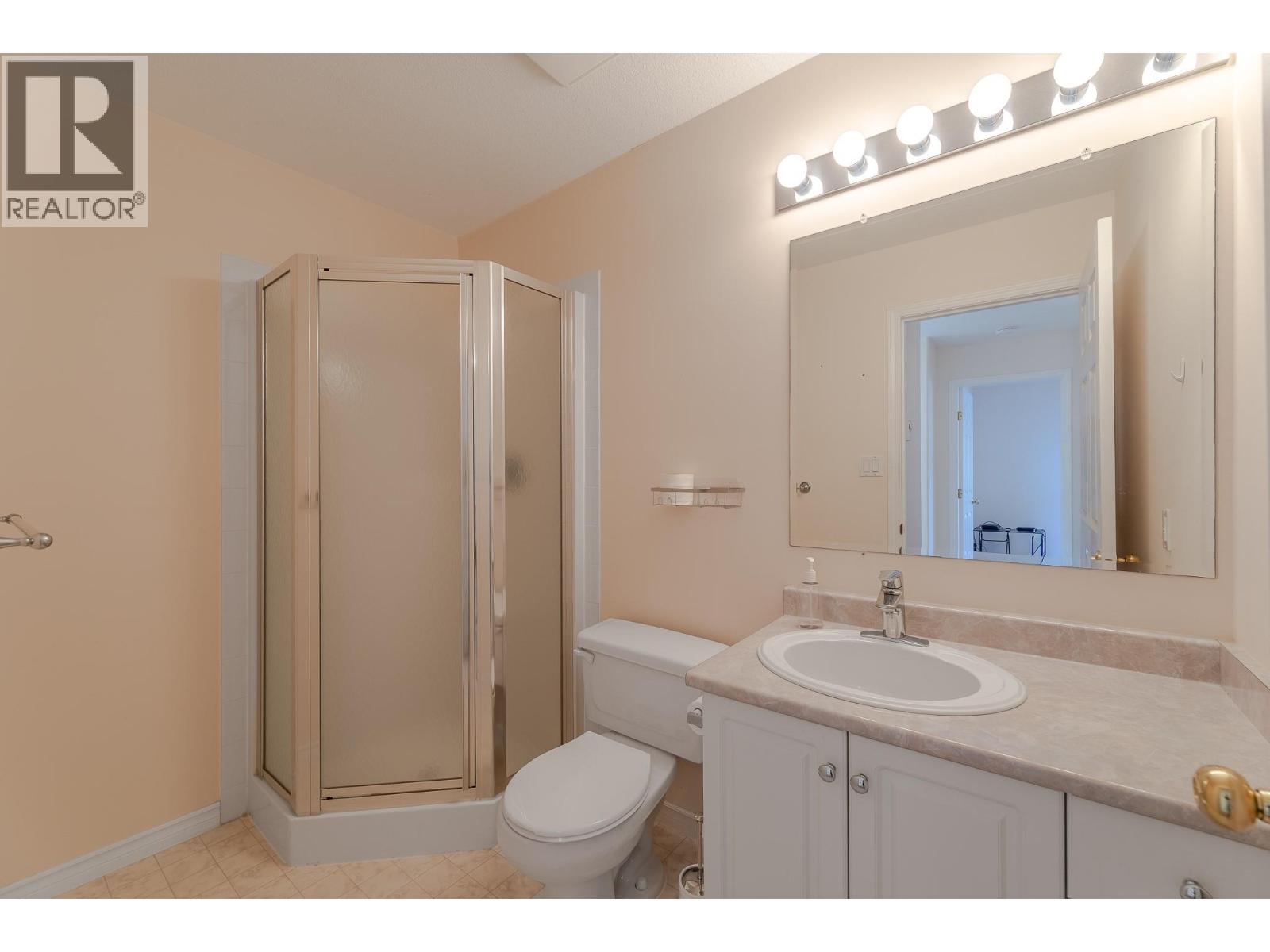 2265 Atkinson Street Unit# 301, Penticton, British Columbia  V2A 8R7 - Photo 26 - 10389939