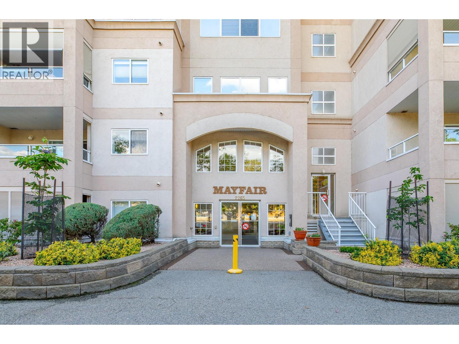 2265 Atkinson Street Unit# 301, Penticton, British Columbia  V2A 8R7 - Photo 2 - 10389939