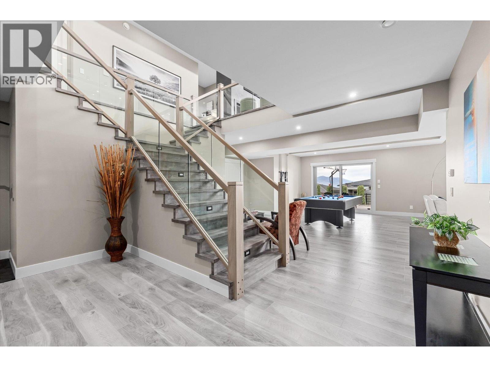 1088 Clarance Avenue, Kelowna, British Columbia  V1W 5M6 - Photo 29 - 10390847