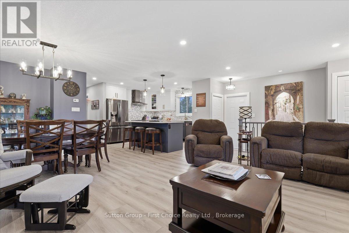 34 Dixon Road, Stratford, Ontario  N5A 6X8 - Photo 11 - X13468714