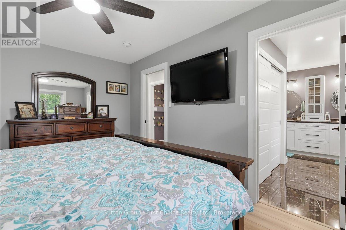 34 Dixon Road, Stratford, Ontario  N5A 6X8 - Photo 24 - X13468714