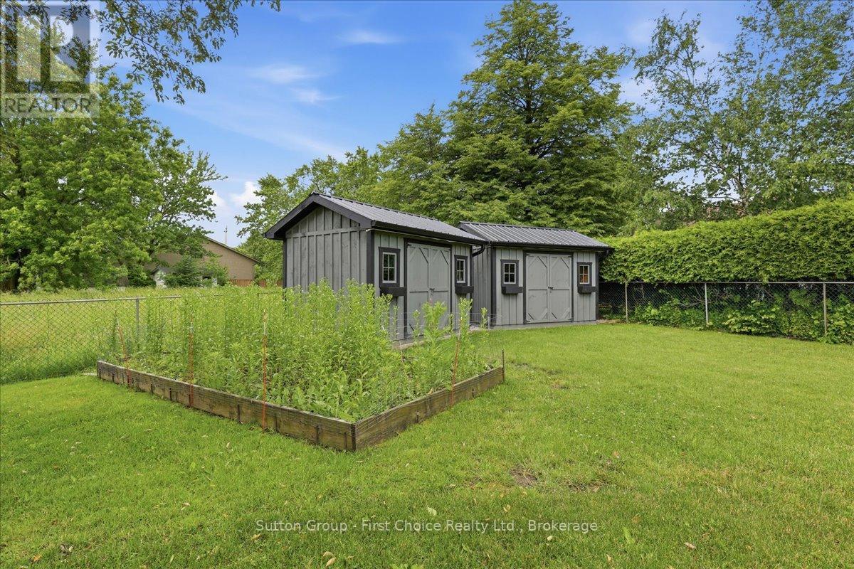 34 Dixon Road, Stratford, Ontario  N5A 6X8 - Photo 36 - X13468714