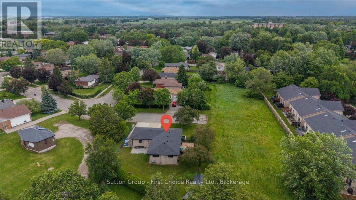 34 Dixon Road, Stratford, Ontario  N5A 6X8 - Photo 44 - X13468714