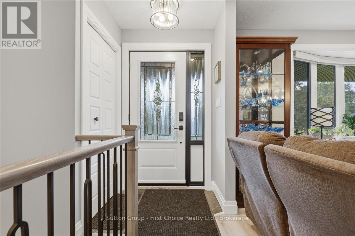 34 Dixon Road, Stratford, Ontario  N5A 6X8 - Photo 8 - X13468714