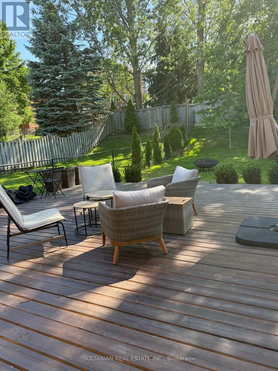 94 October Lane, Aurora, Ontario  L4G 6Z8 - Photo 27 - N13467782