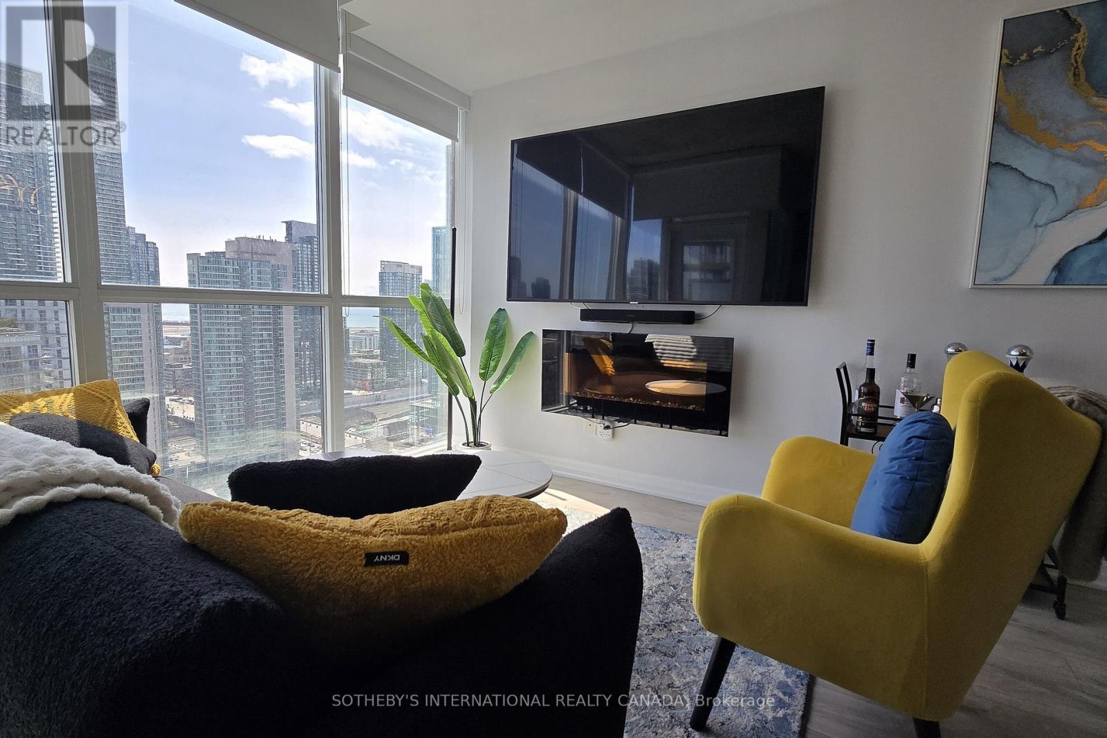 2507 - 88 Blue Jays Way, Toronto, Ontario  M5V 0L7 - Photo 8 - C13468572