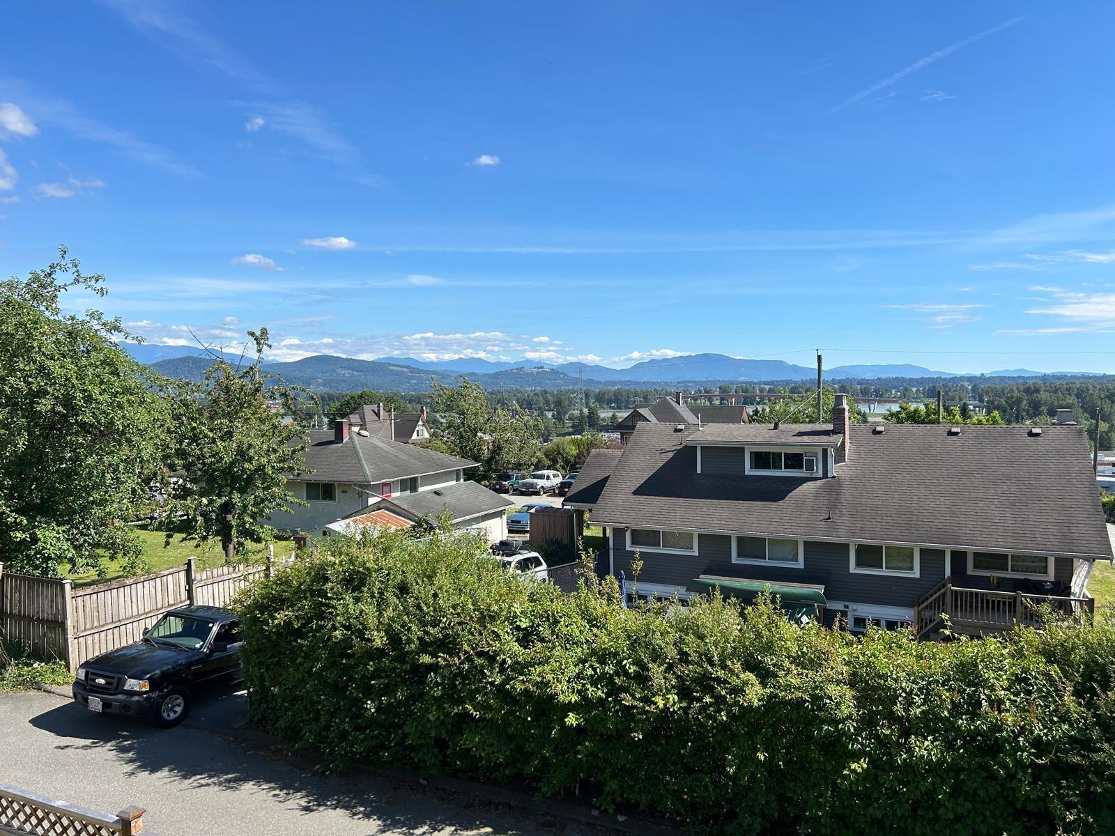 7430 Grand Street, Mission, British Columbia  V2V 3S5 - Photo 9 - R3133329