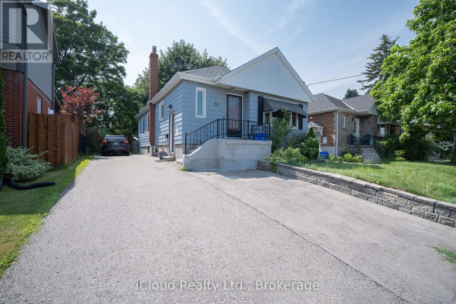 54 WILSON ROAD S, Oshawa, Ontario