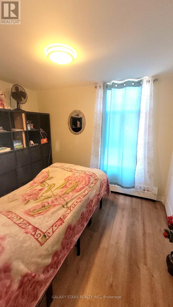 304 - 895 Kennedy Road, Toronto, Ontario  M1K 2E9 - Photo 3 - E13468558
