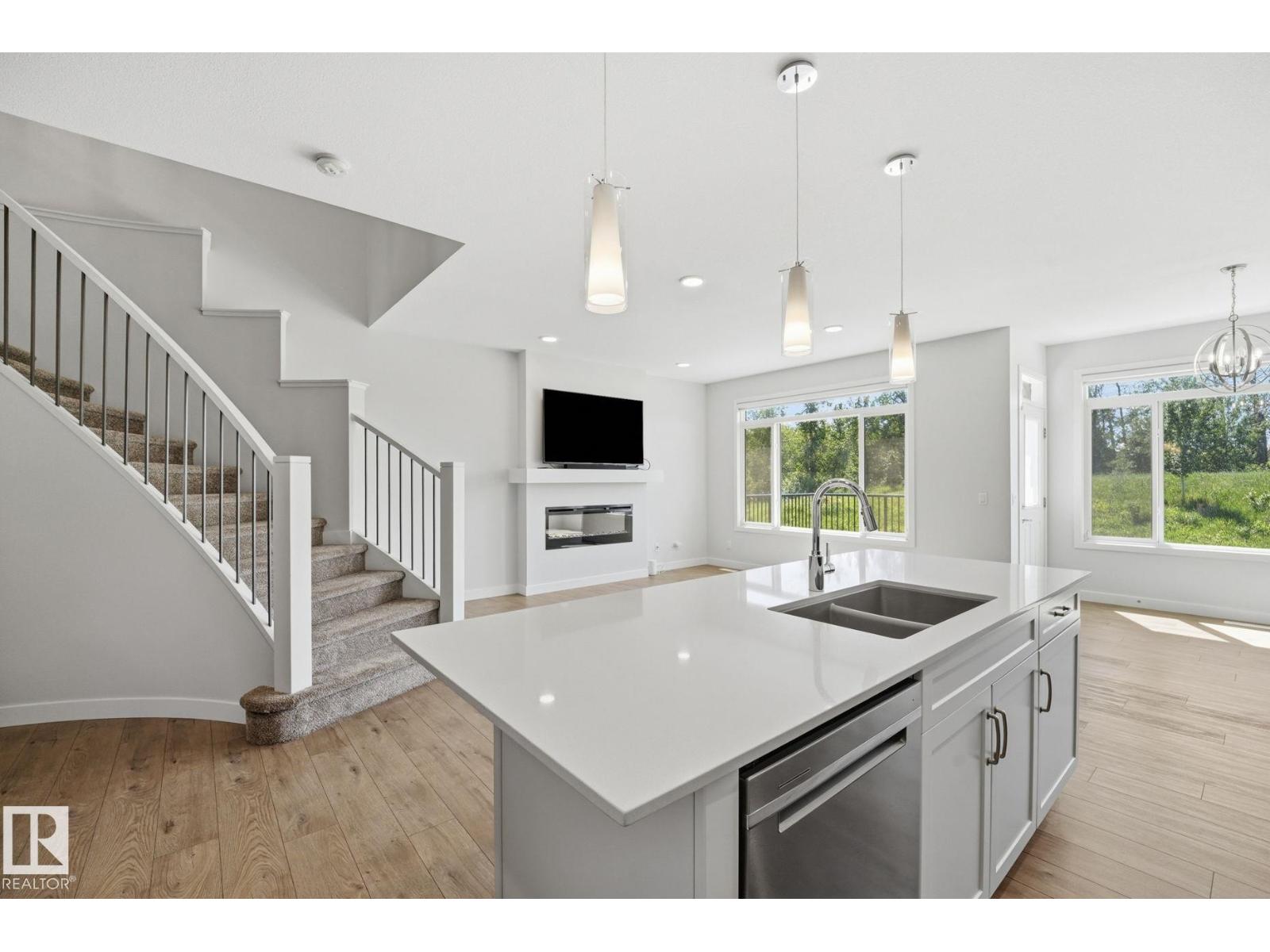 6015 Edmonds Pl NW, Edmonton, Alberta  T6M 1S1 - Photo 16 - E4494739
