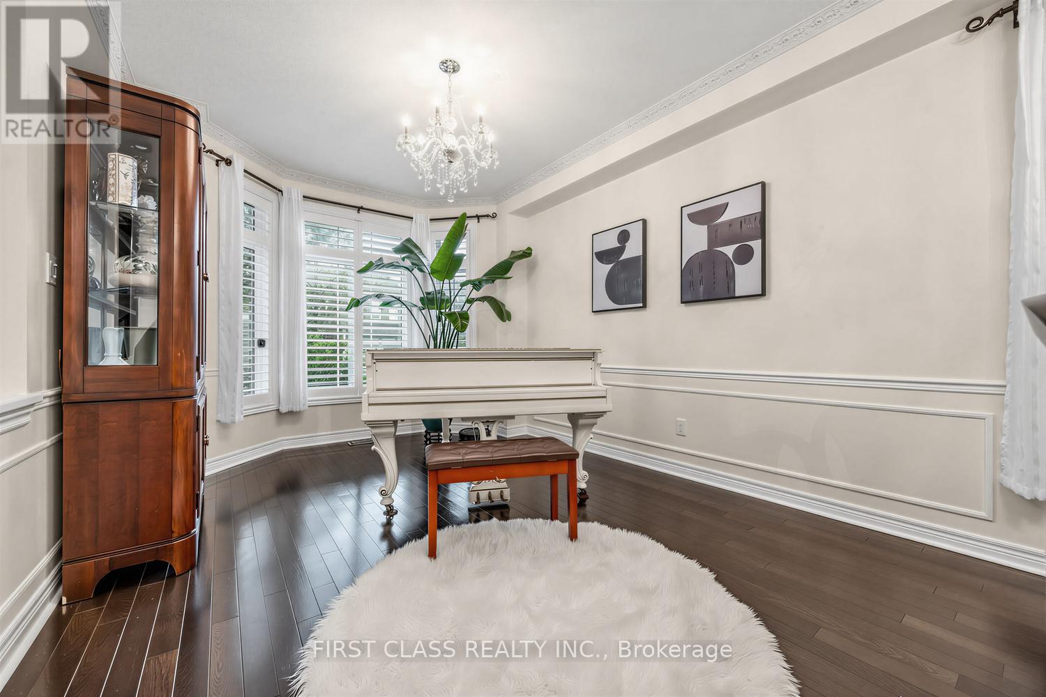 51 Gillings Street, Markham, Ontario  L6C 0G3 - Photo 4 - N13468760