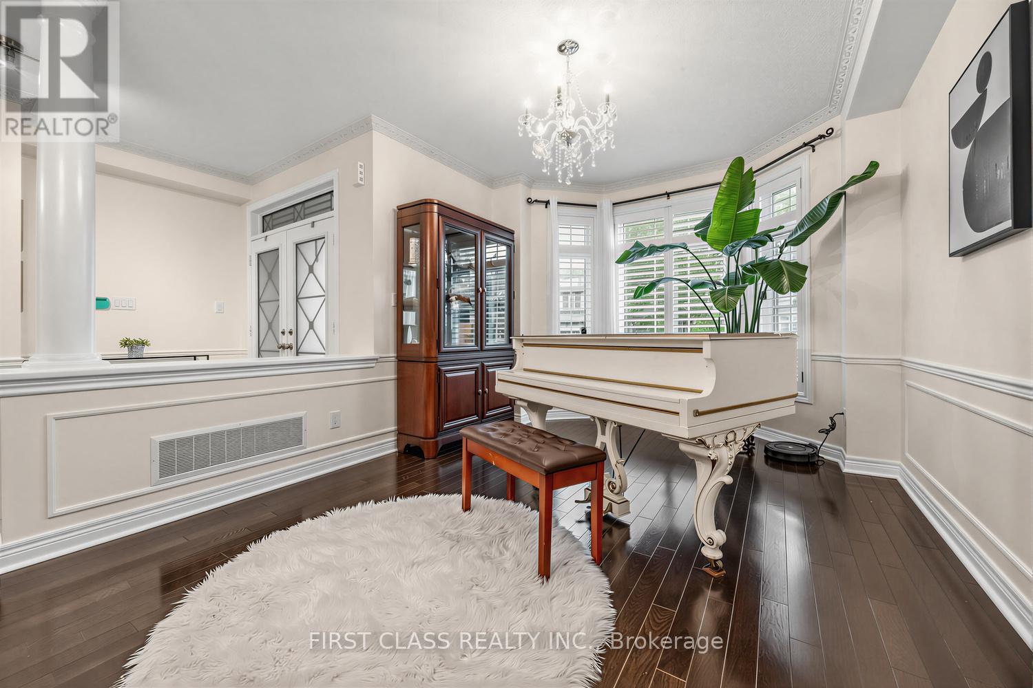 51 Gillings Street, Markham, Ontario  L6C 0G3 - Photo 5 - N13468760