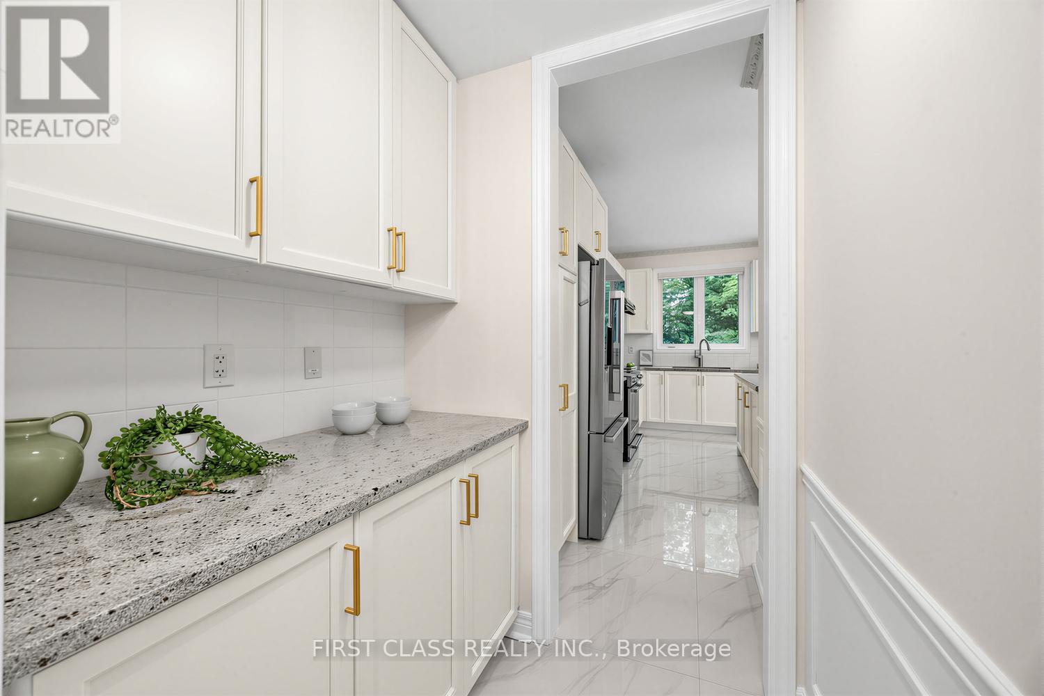 51 Gillings Street, Markham, Ontario  L6C 0G3 - Photo 9 - N13468760