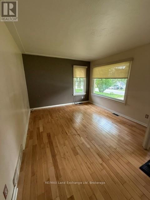 161 Catherine Street, North Huron, Ontario  N0G 2W0 - Photo 2 - X12483476
