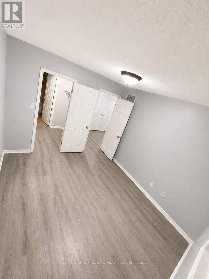 39 - 175 Stanley Street, Barrie (East Bayfield), Ontario  L4M 0G2 - Photo 3 - S13468792