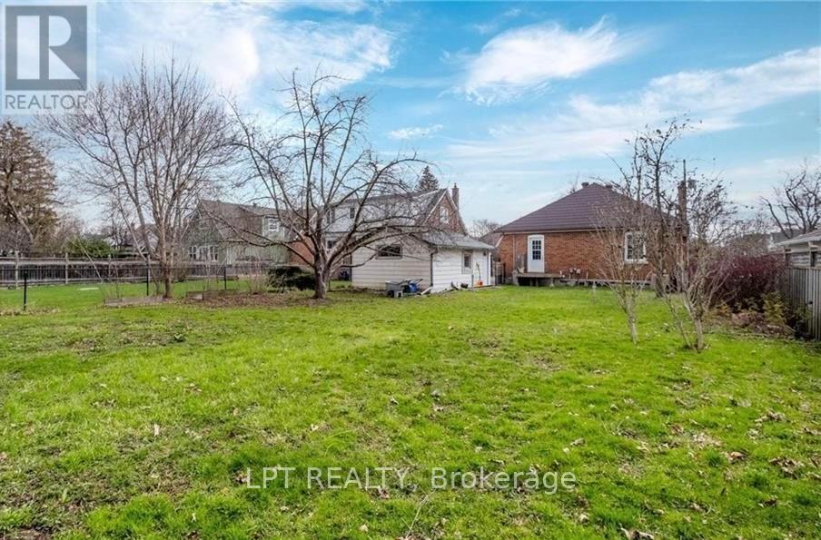 20 Gregory Street, Brampton, Ontario  L6Y 1G1 - Photo 10 - W13456406