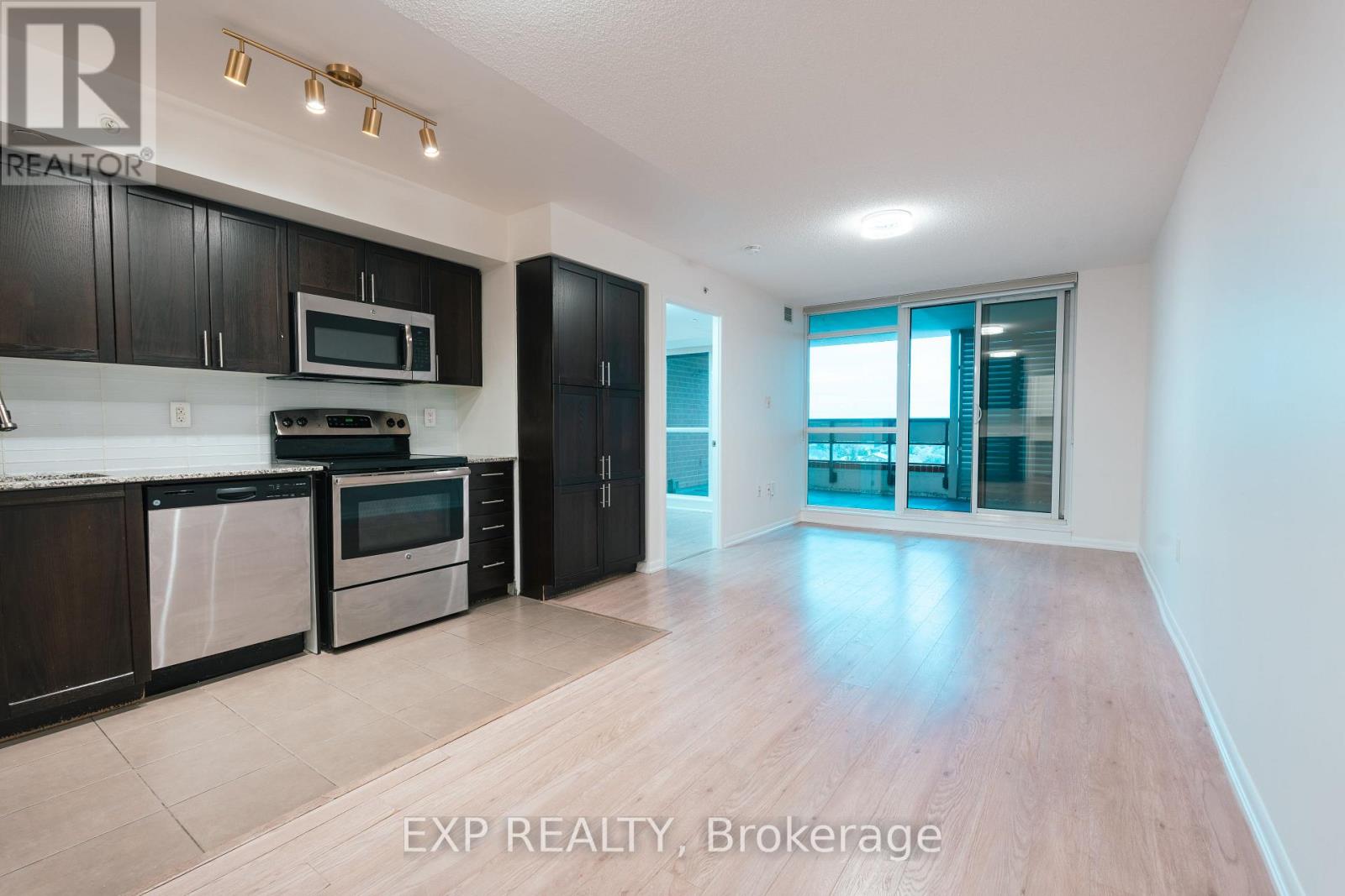 540 - 830 Lawrence Avenue W, Toronto, Ontario  M6A 0B6 - Photo 7 - W13468672