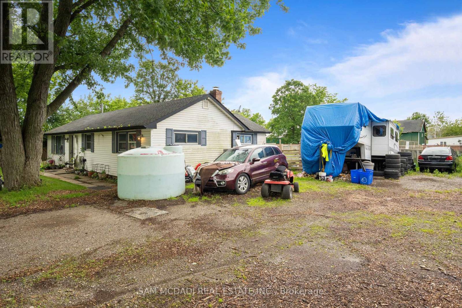 10043 Britannia Road, Milton, Ontario  L9T 7G5 - Photo 4 - W13468724