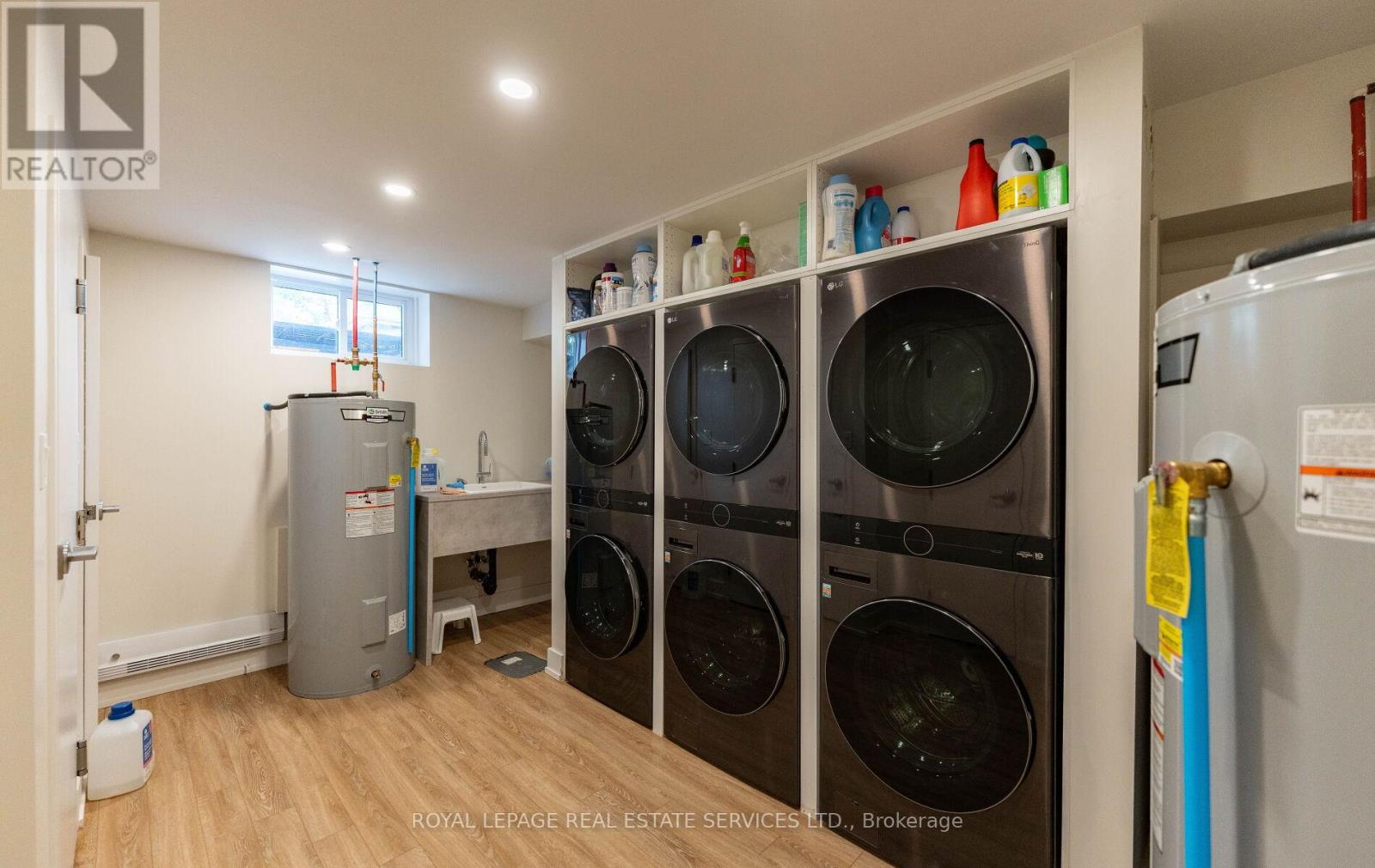 2nd Floor - 580 Indian Road, Toronto, Ontario  M6P 2C2 - Photo 15 - W13468810