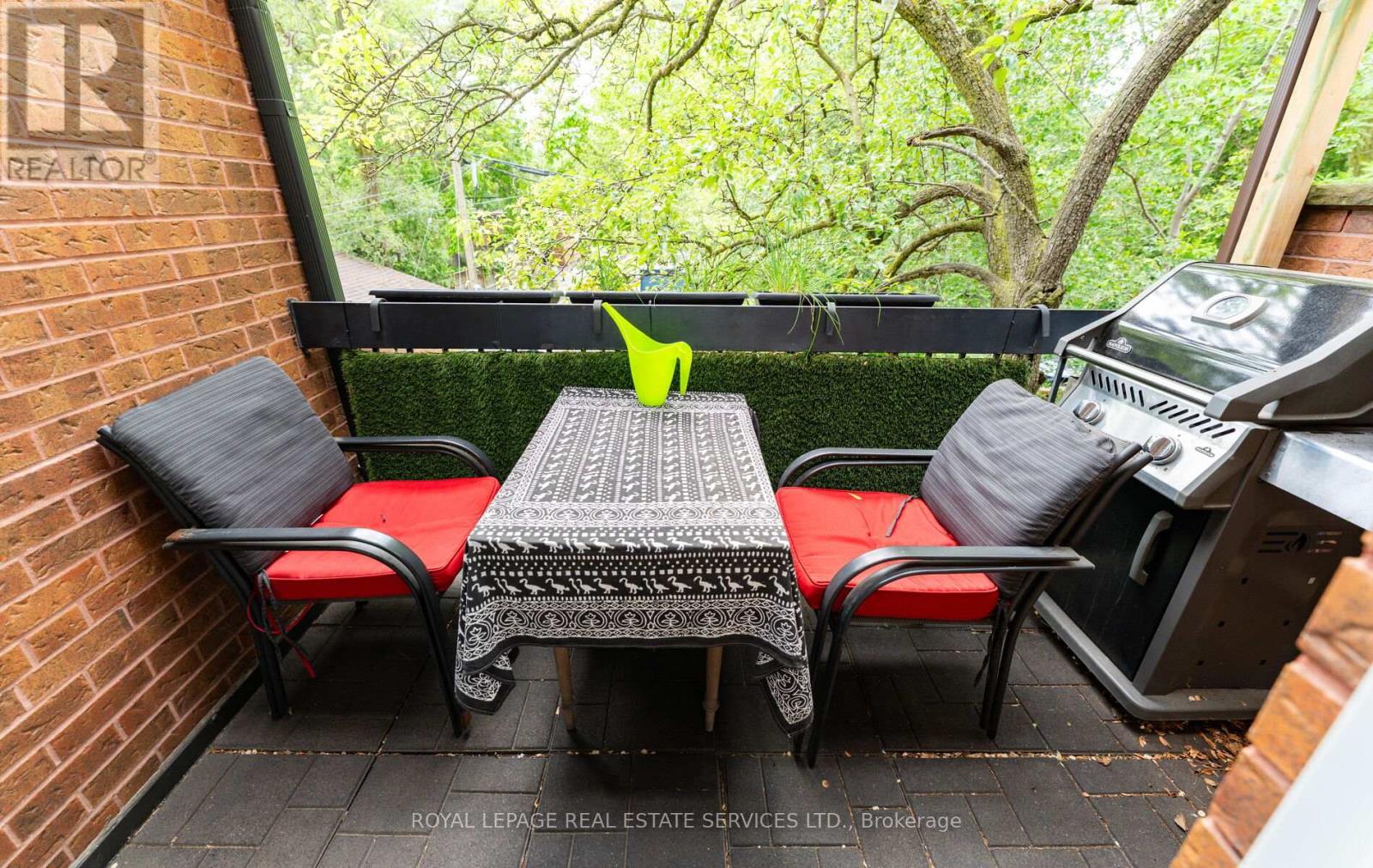 2nd Floor - 580 Indian Road, Toronto, Ontario  M6P 2C2 - Photo 9 - W13468810