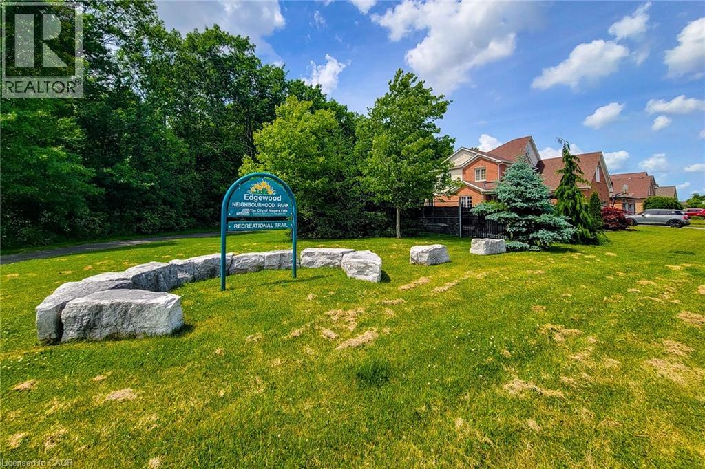 6687 St Michael Avenue, Niagara Falls, Ontario  L2H 0C6 - Photo 8 - 40841571