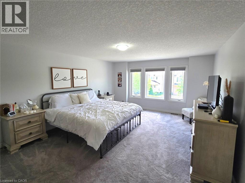 570 St Moritz Avenue, Waterloo, Ontario  N2T 2Z3 - Photo 13 - 40841361