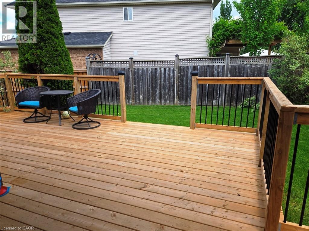 570 St Moritz Avenue, Waterloo, Ontario  N2T 2Z3 - Photo 24 - 40841361
