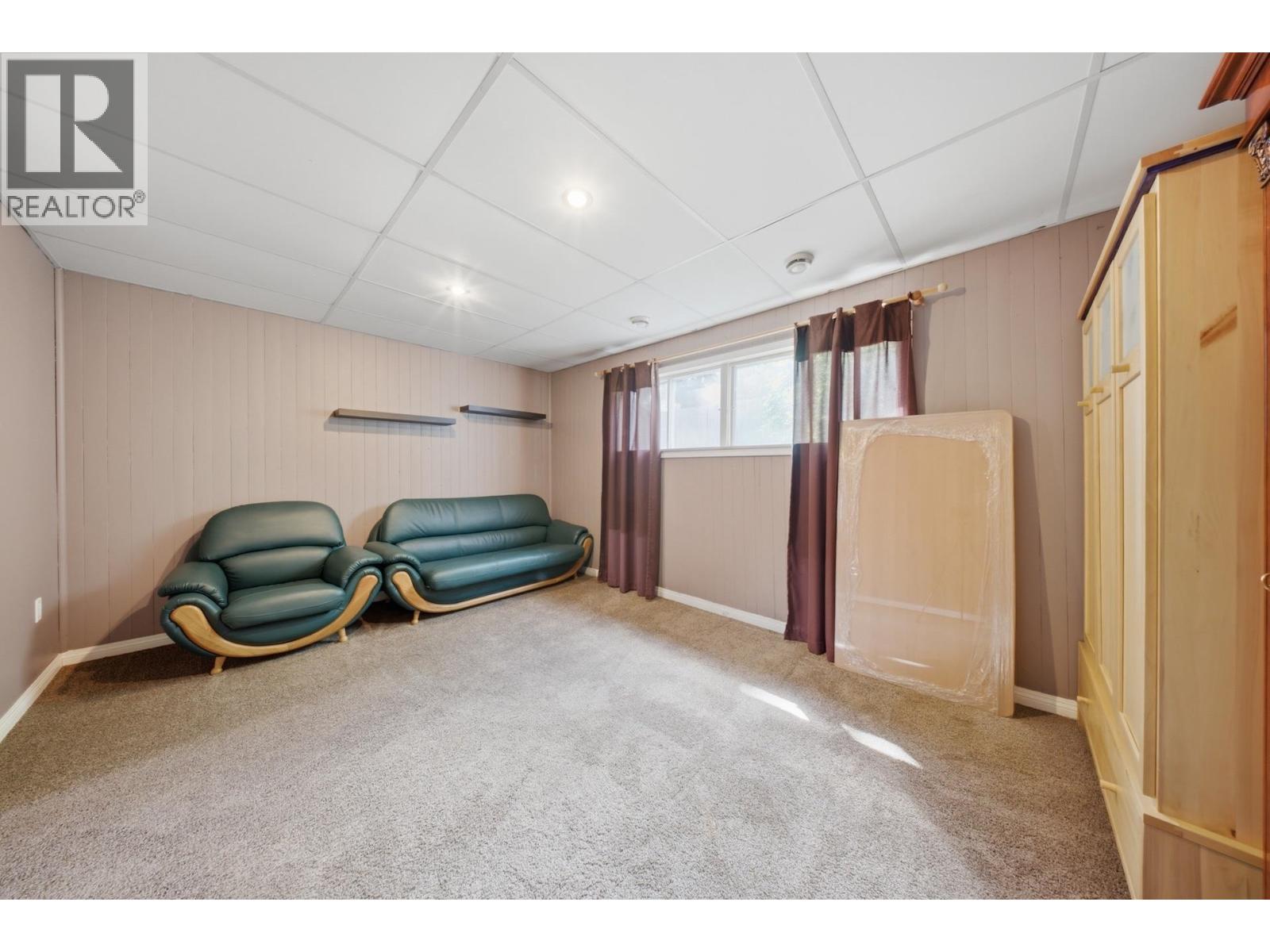 Listing image 24