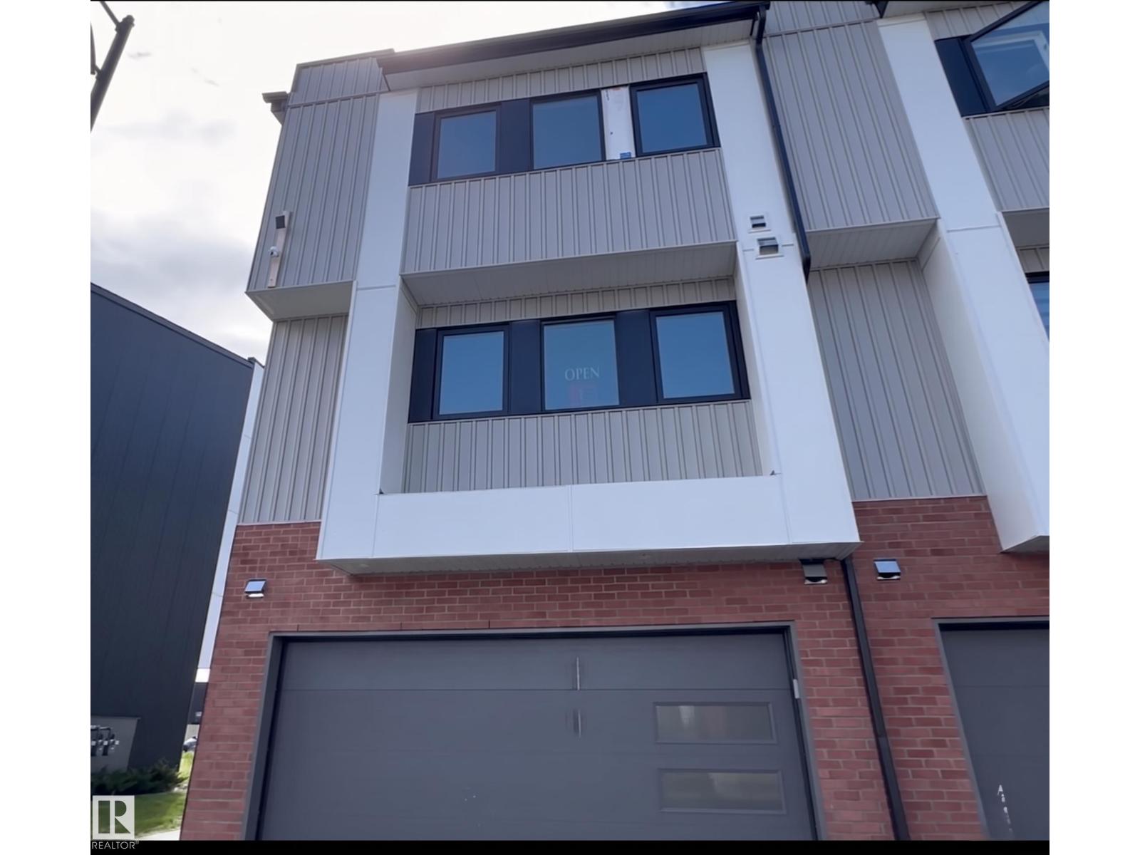 #59 130 element DR, st. albert, Alberta