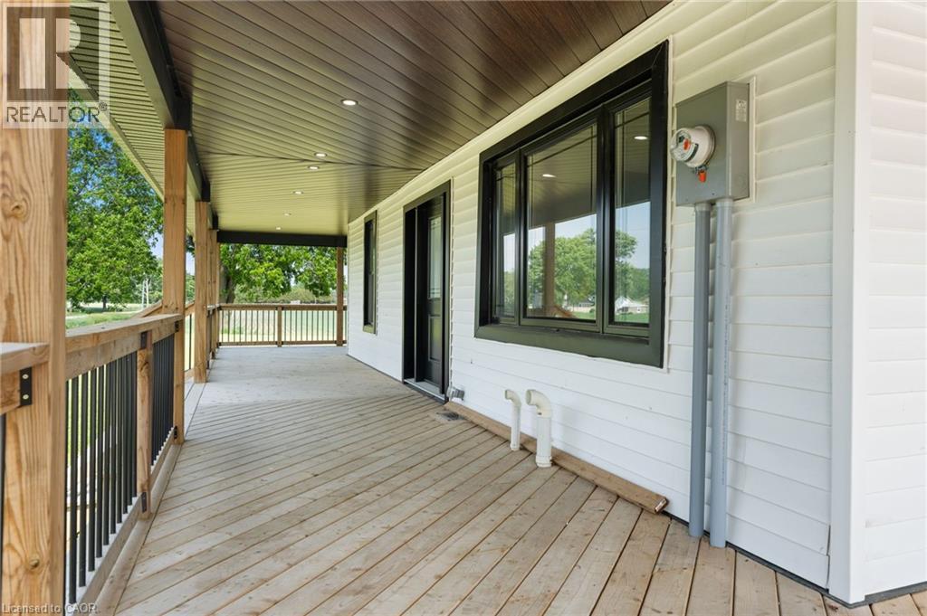 1678 Norfolk Cty Rd 21, Norfolk County, Ontario  N4B 2W4 - Photo 5 - 40838322