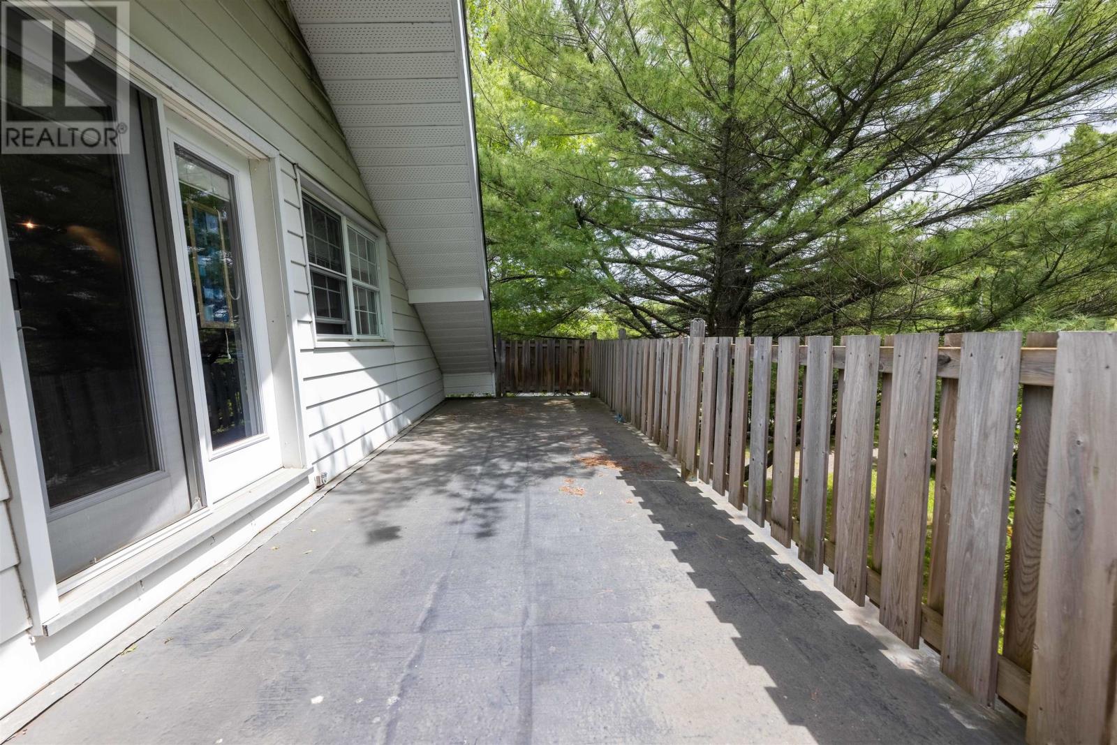 136 Sherwood Dr, Thunder Bay, Ontario  P7B 6L1 - Photo 37 - TB2601522