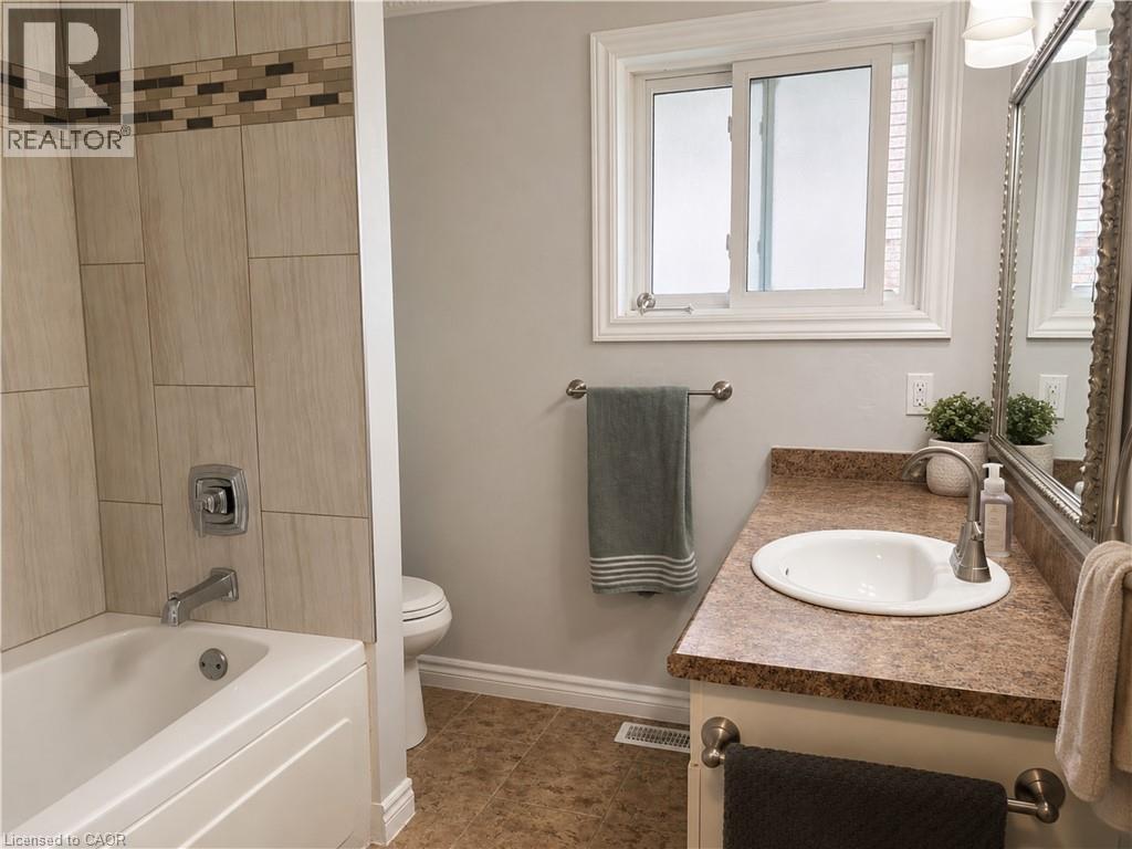 150 Kent Street, Cambridge, Ontario  N1S 4H2 - Photo 16 - 40841374