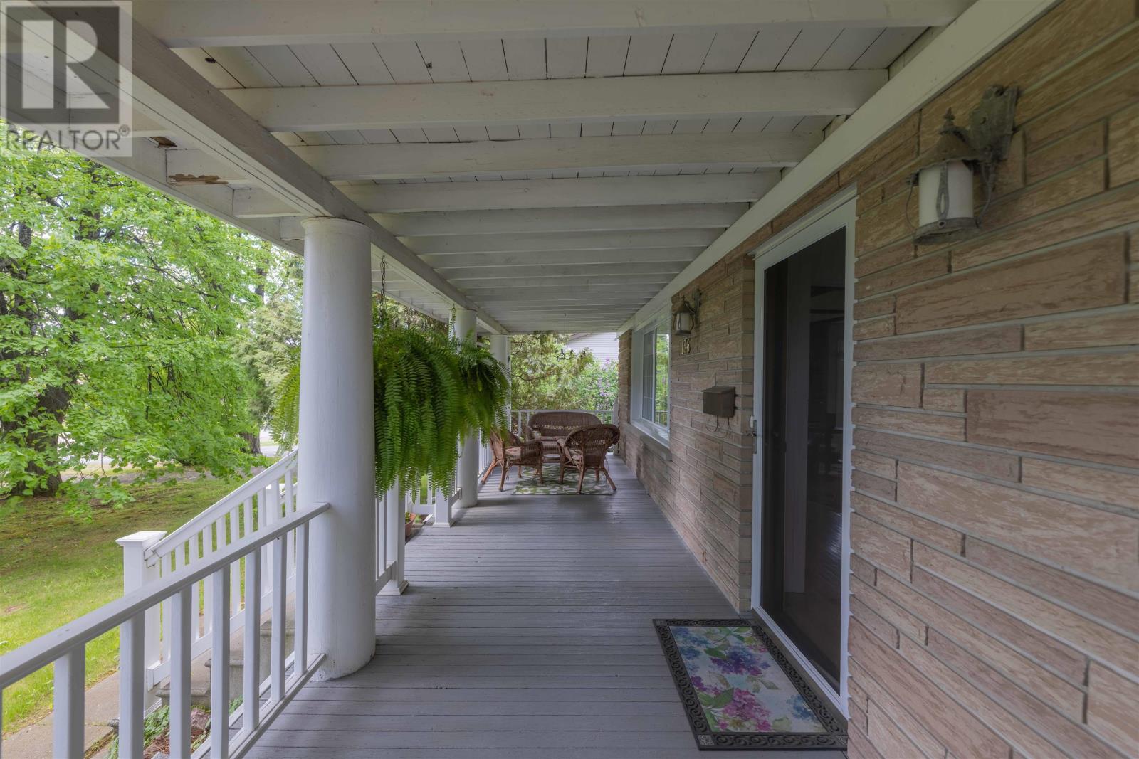 136 Sherwood Dr, Thunder Bay, Ontario  P7B 6L1 - Photo 3 - TB2601522