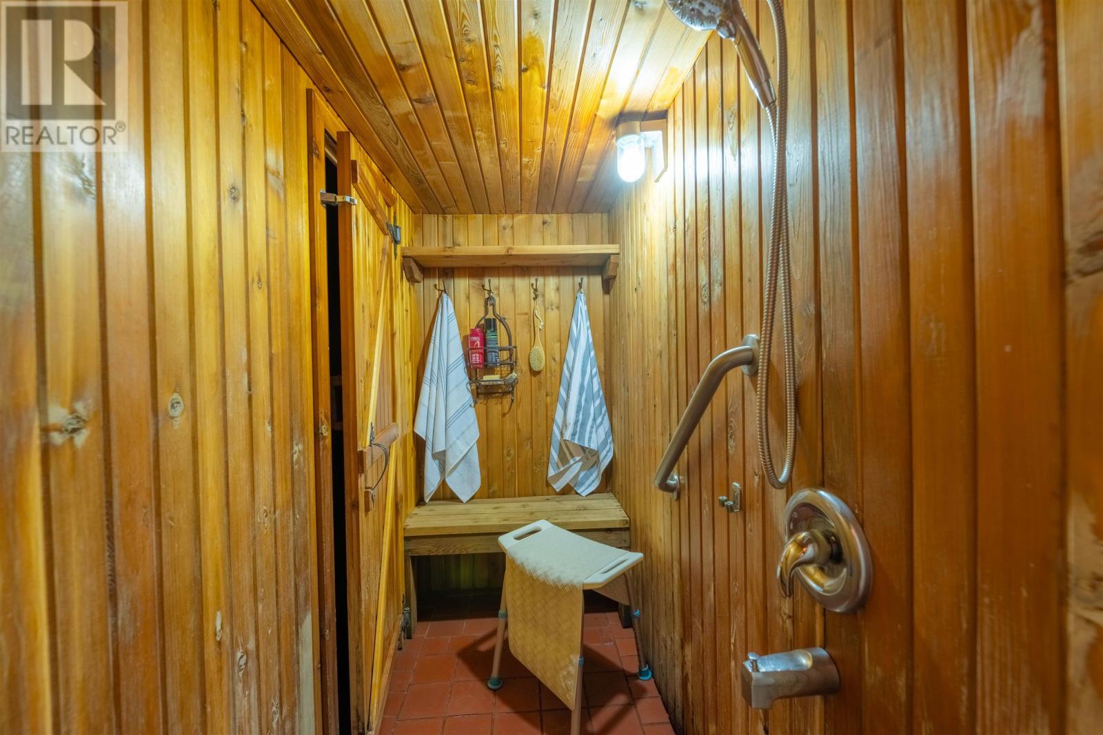 136 Sherwood Dr, Thunder Bay, Ontario  P7B 6L1 - Photo 41 - TB2601522