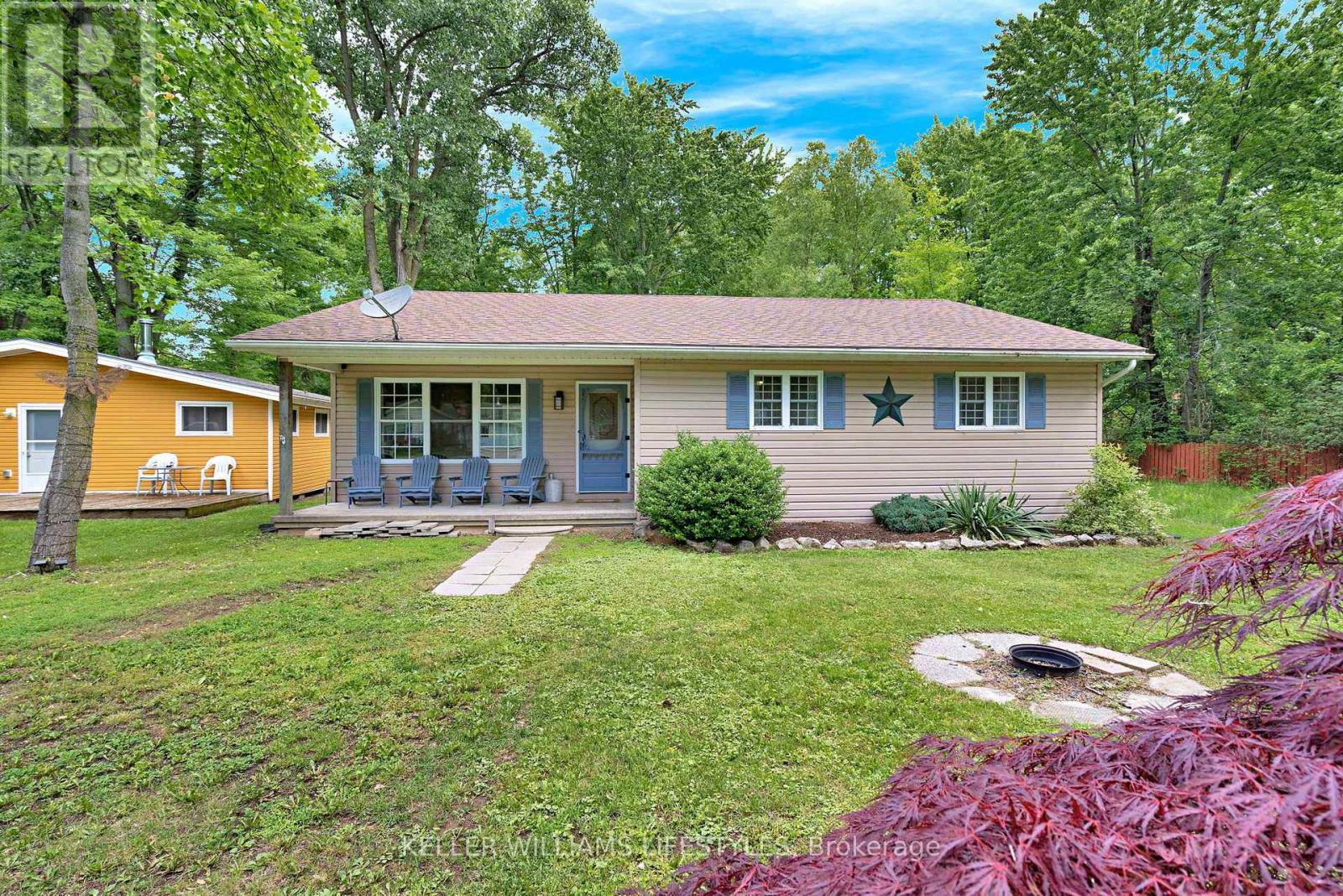 6238 LONDON ROAD, Lambton Shores, Ontario