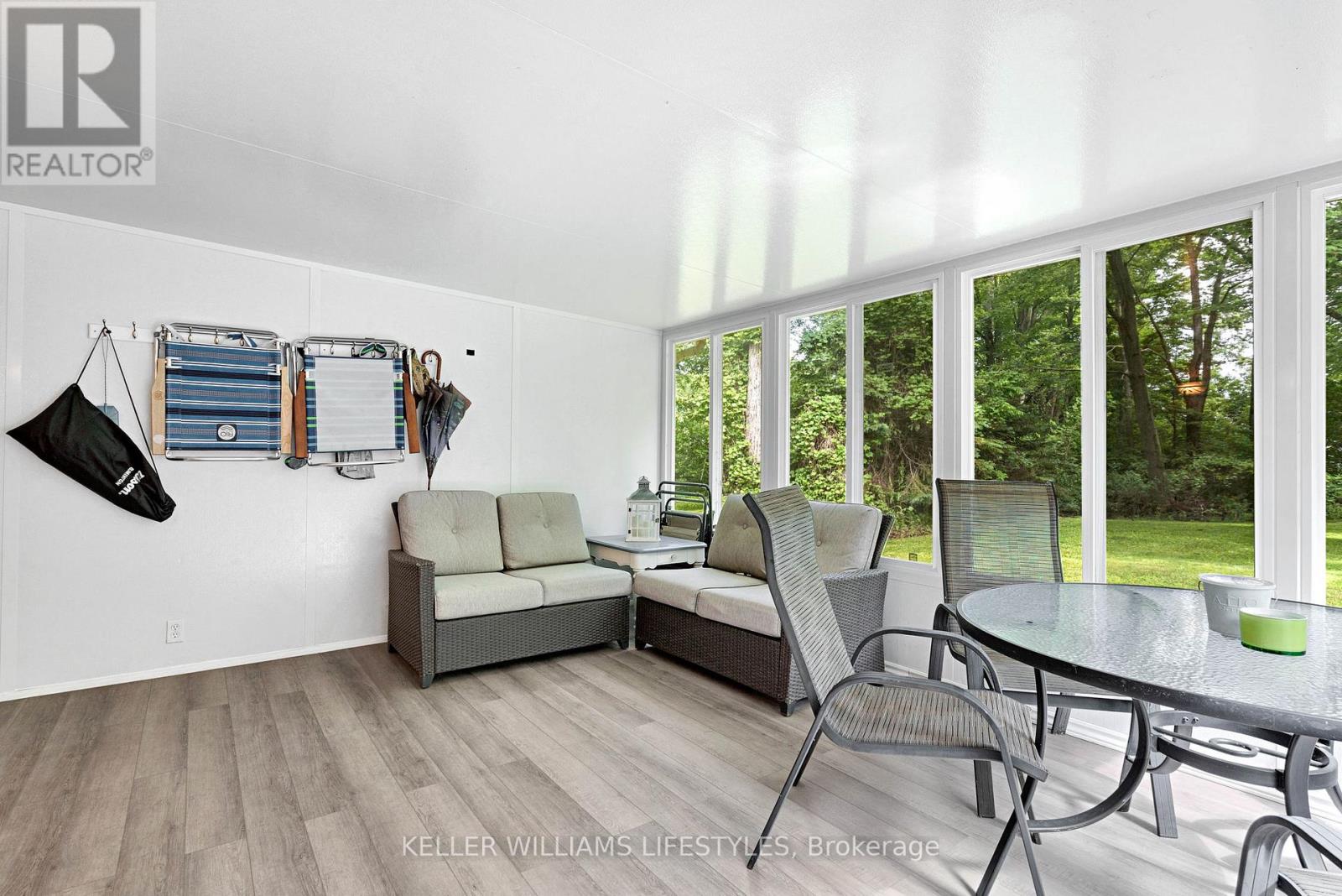 6238 London Road, Lambton Shores, Ontario  N0N 1J0 - Photo 21 - X13468842