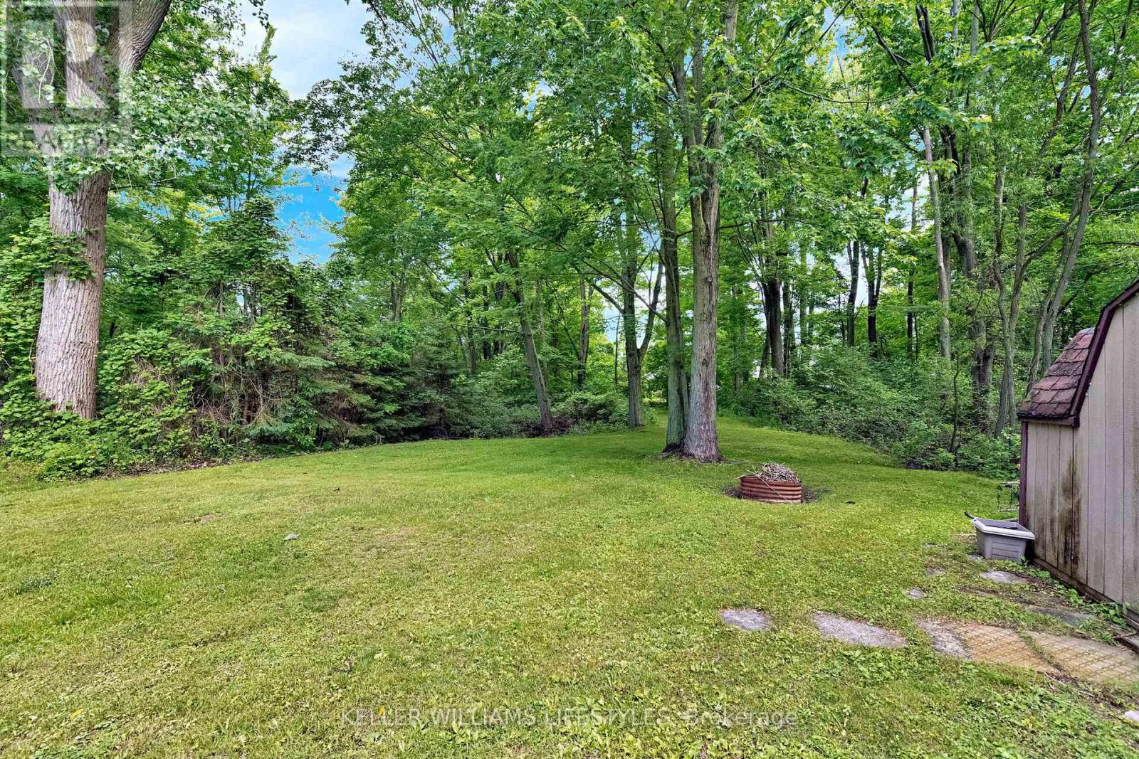6238 London Road, Lambton Shores, Ontario  N0N 1J0 - Photo 40 - X13468842
