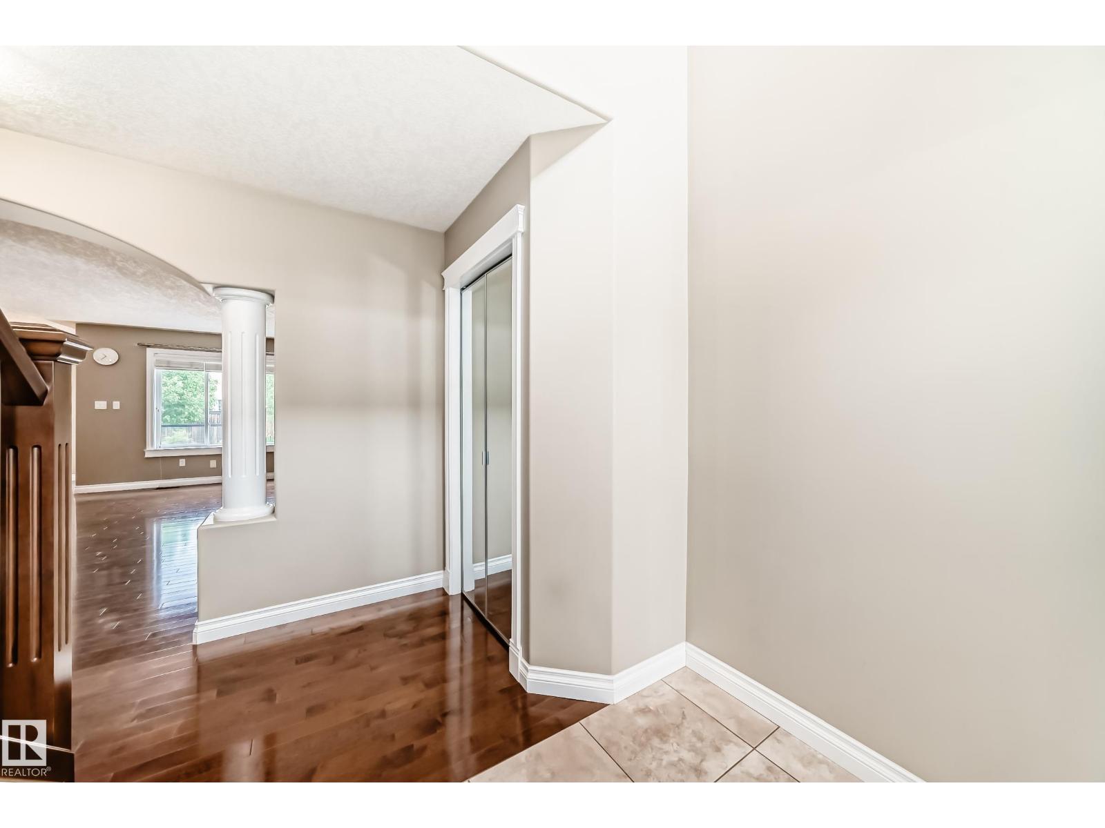 5308 164 Av NW, Edmonton, Alberta  T5Y 0H4 - Photo 5 - E4494483