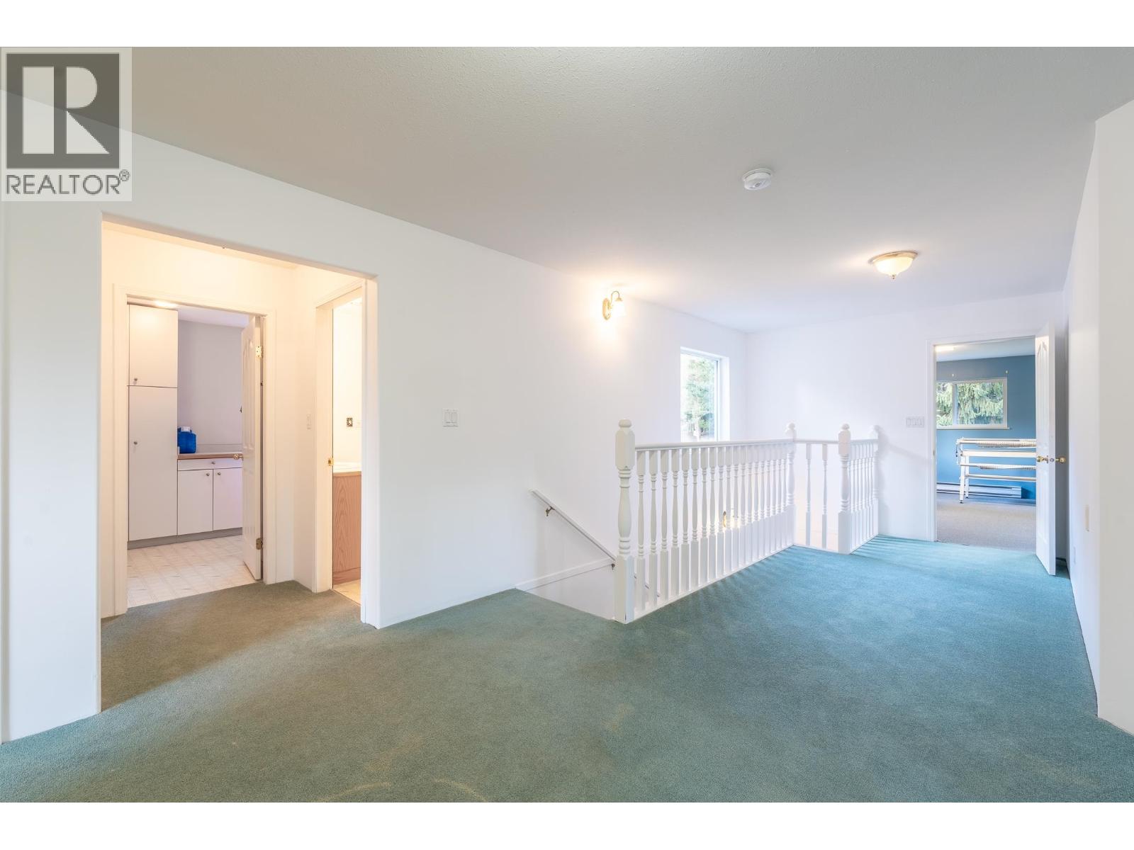 2562 Miles Road, Roberts Creek, British Columbia  V0N 2W4 - Photo 22 - R3137926