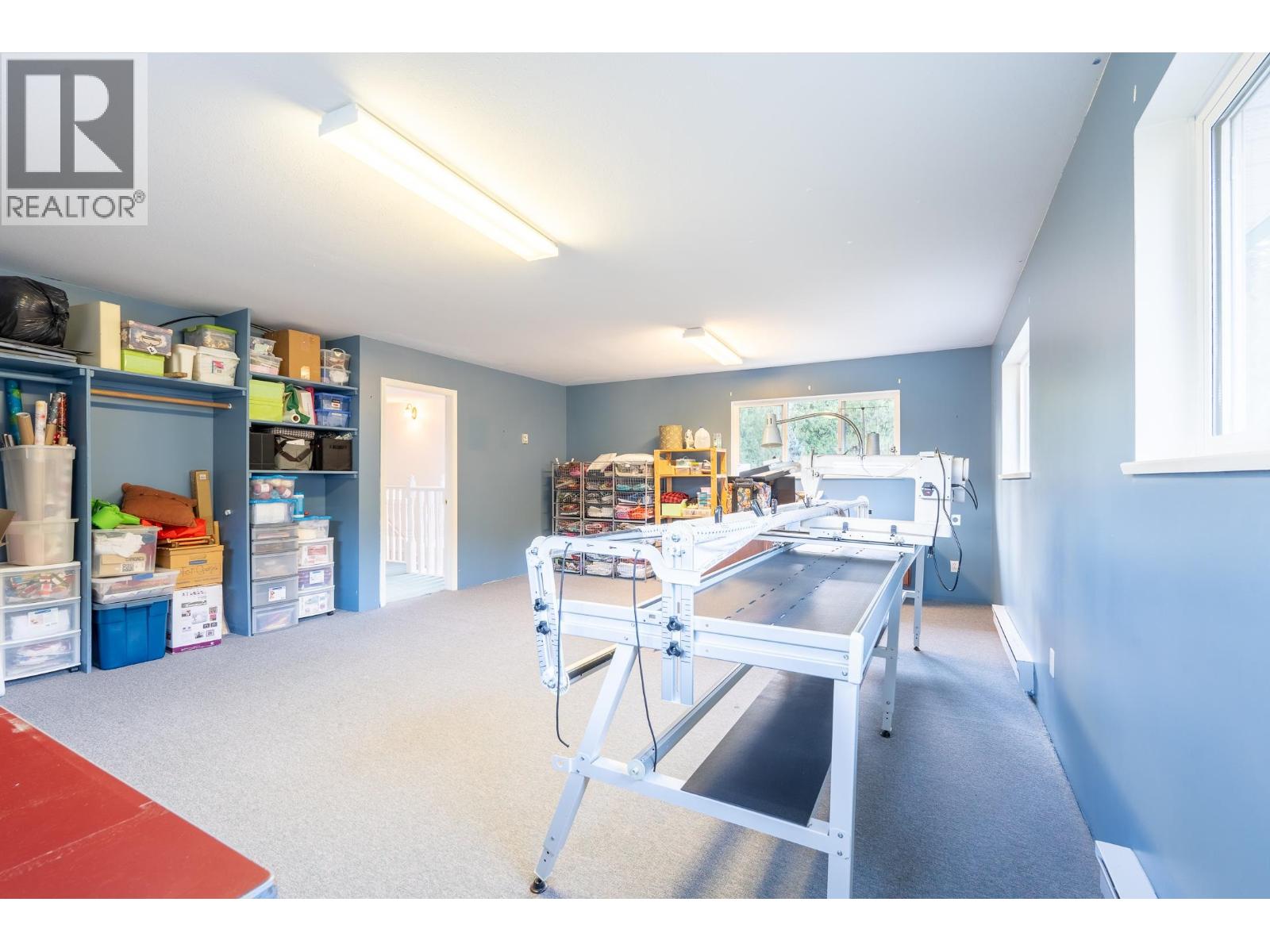 2562 Miles Road, Roberts Creek, British Columbia  V0N 2W4 - Photo 29 - R3137926