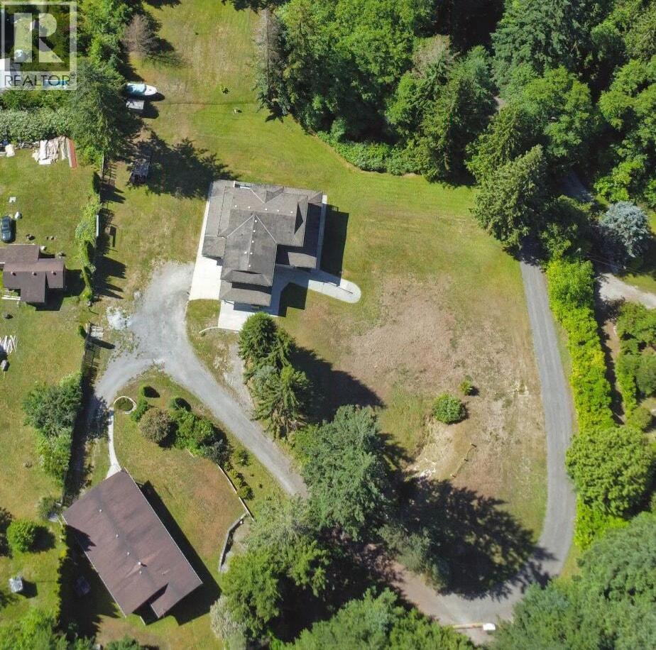 2562 Miles Road, Roberts Creek, British Columbia  V0N 2W4 - Photo 6 - R3137926